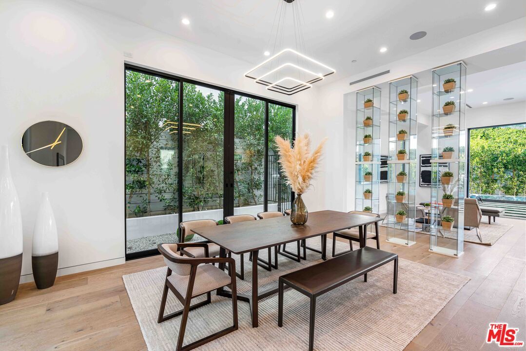 Dining room, Interior, Pendant Lights, Recessed Lighting, Wood Texture Flooring