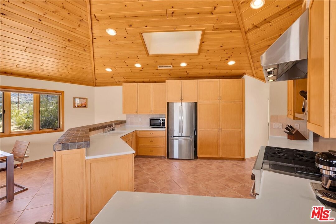 Interior, Kitchen, Recessed Lighting, Stainless Steel Appliances, Wooden Ceilings