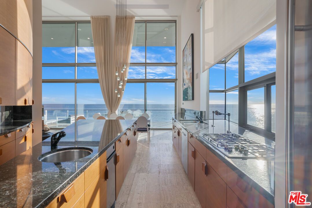 Interior, Kitchen, Pendant Lights, Stainless Steel Appliances, Water