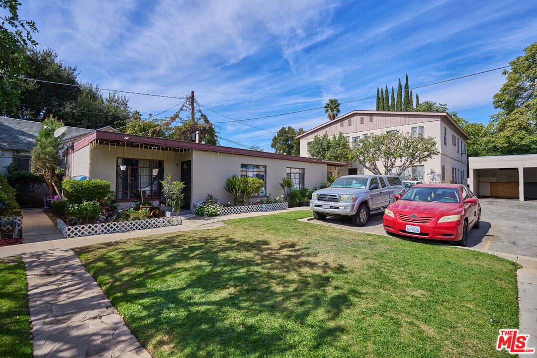 Backyard, Exterior, Facade, Spanish Mediterranean