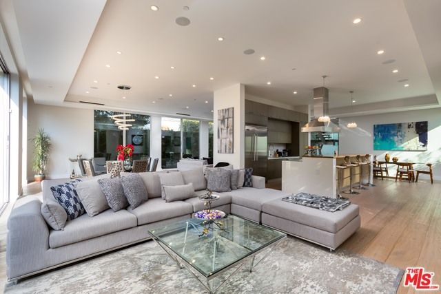 Dining room, Interior, Kitchen, Living room, Pendant Lights, Recessed Lighting, Stainless Steel Appliances, Wood Texture Flooring