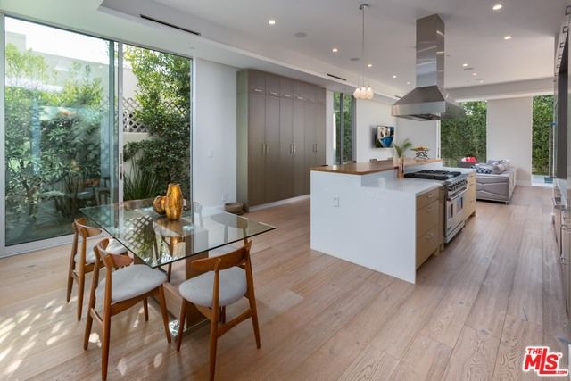 Dining room, Interior, Kitchen, Pendant Lights, Recessed Lighting, Wood Texture Flooring