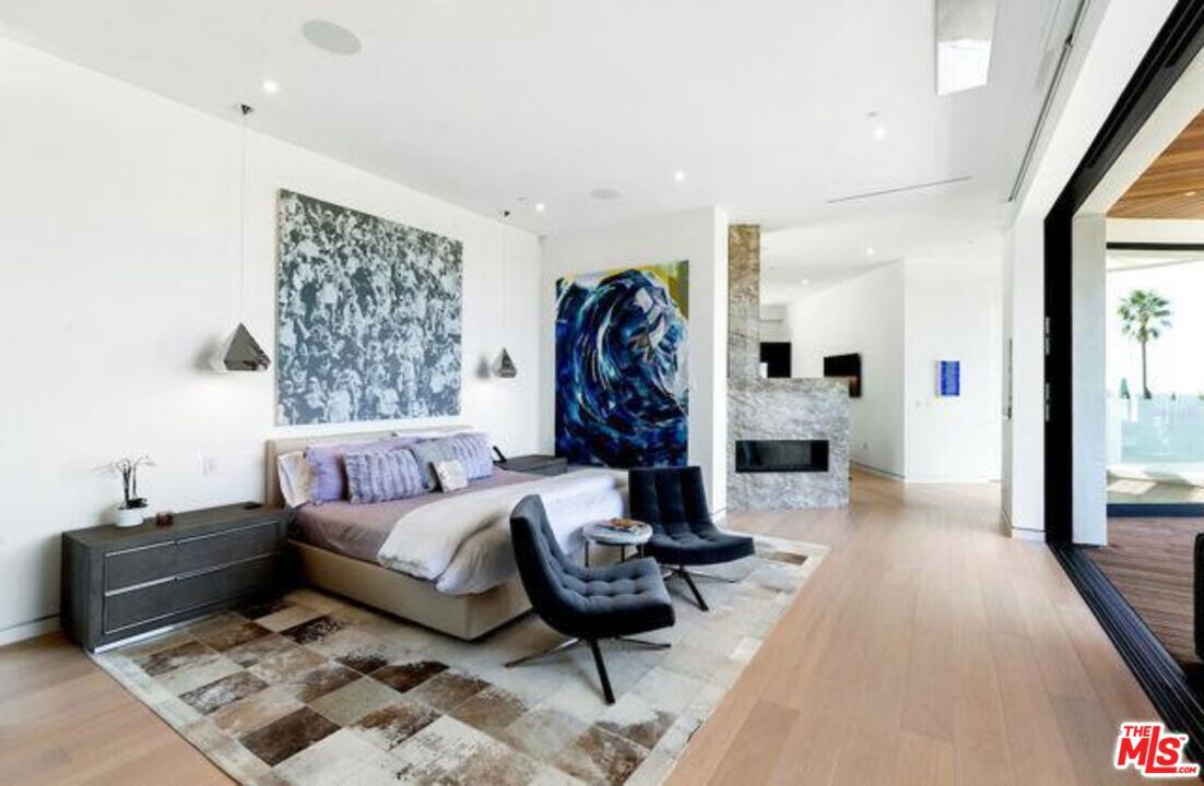 Bedroom, Fireplace, Interior, Recessed Lighting, Wood Texture Flooring