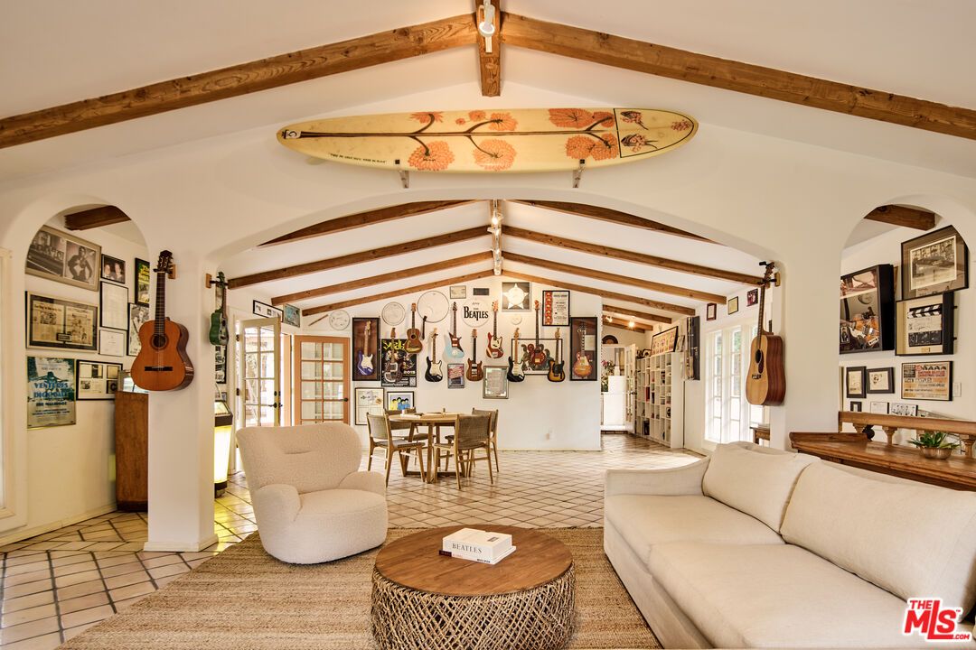 Dining room, Interior, Living room, Wooden Beams