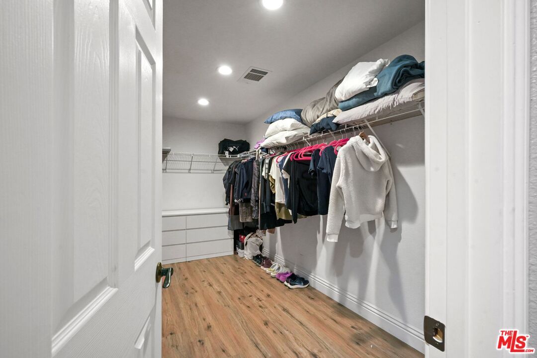 Interior, Recessed Lighting, Walk-in Closets, Wood Texture Flooring