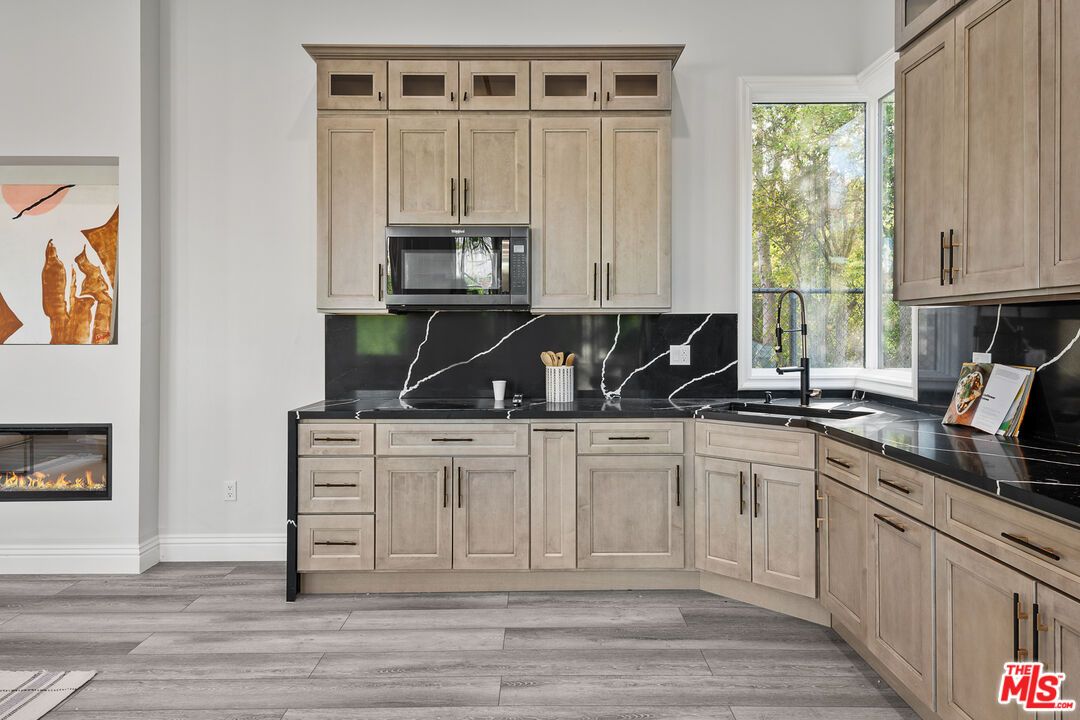 Fireplace, Interior, Kitchen, Marble Walls, Wood Texture Flooring