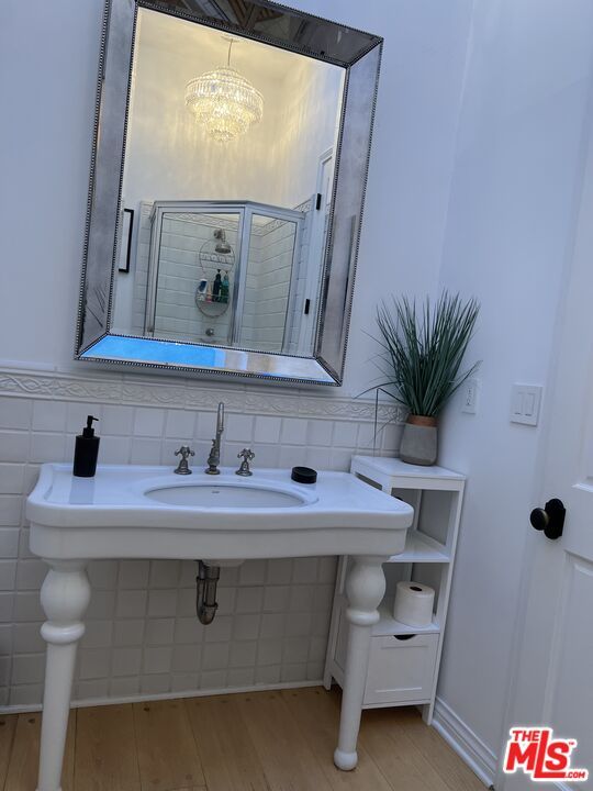 Bathroom, Interior, Wood Texture Flooring