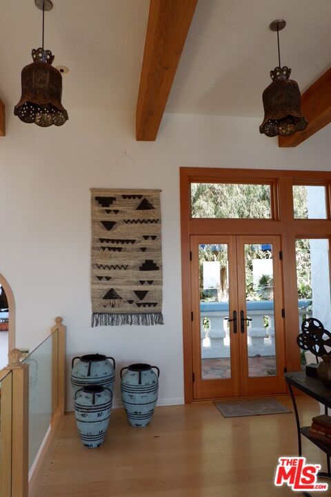Interior, Pendant Lights, Wooden Beams, Wood Texture Flooring