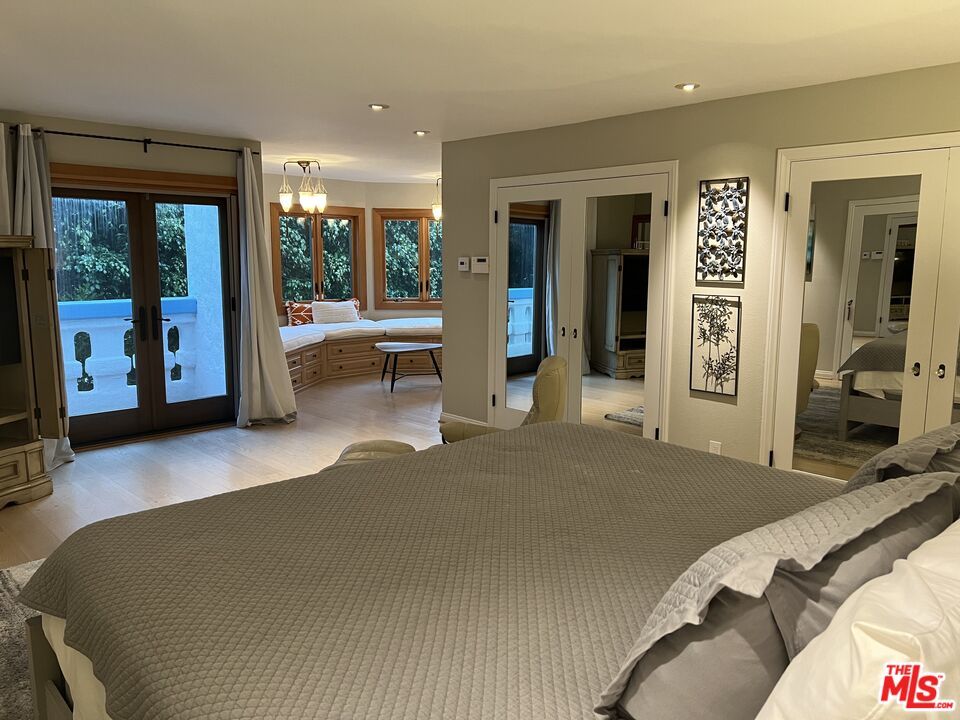 Bedroom, Chandelier, Interior, Recessed Lighting, Wood Texture Flooring