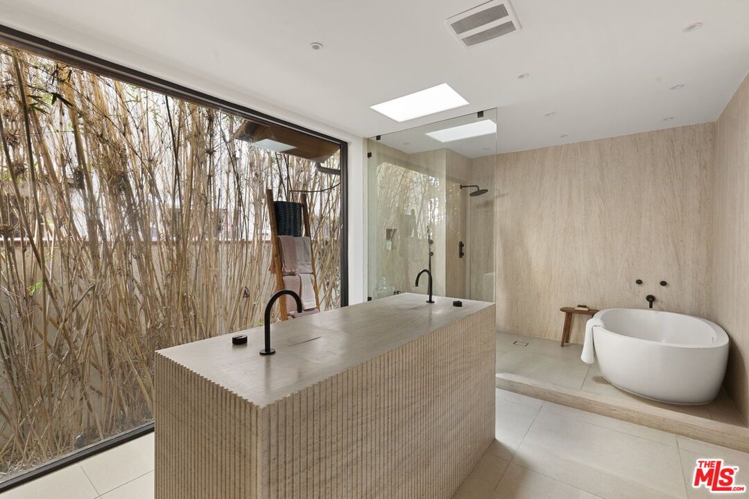 Bathroom, Dual Sink Vanities, Free Standing Baths, Glass Shower, Interior, Recessed Lighting