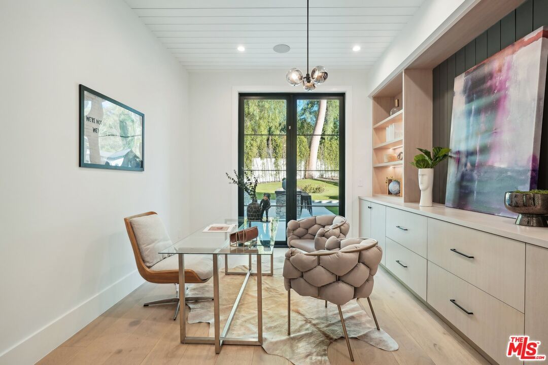 Home Office, Interior, Pendant Lights, Recessed Lighting, Wood Texture Flooring