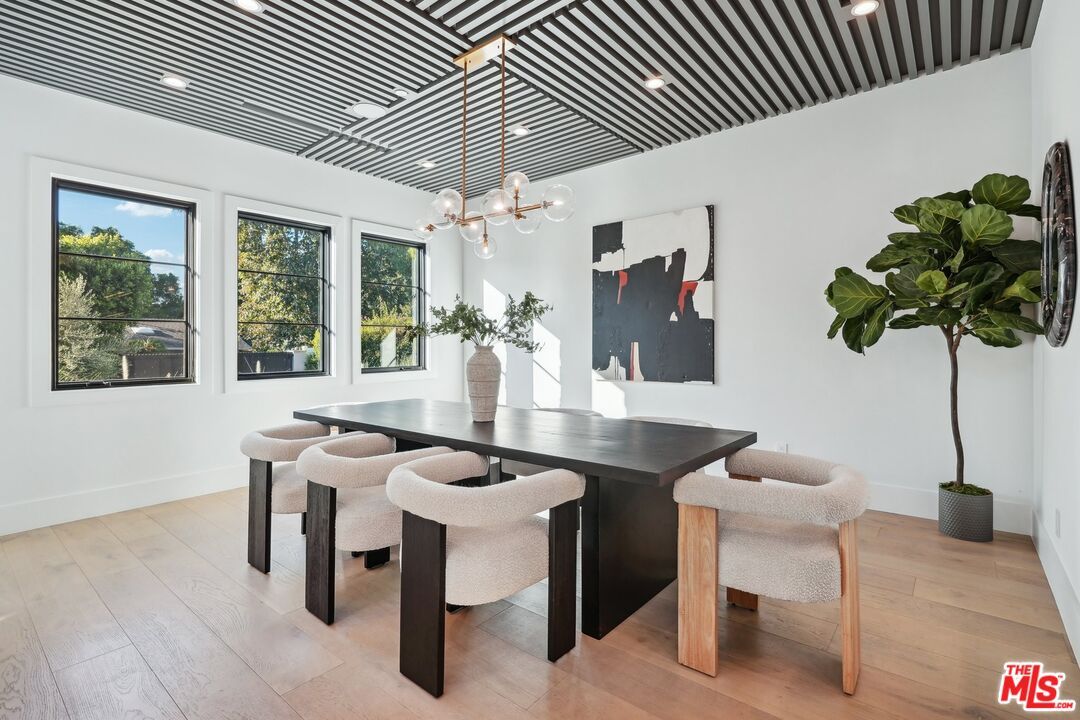 Dining room, Interior, Pendant Lights, Recessed Lighting, Wood Texture Flooring