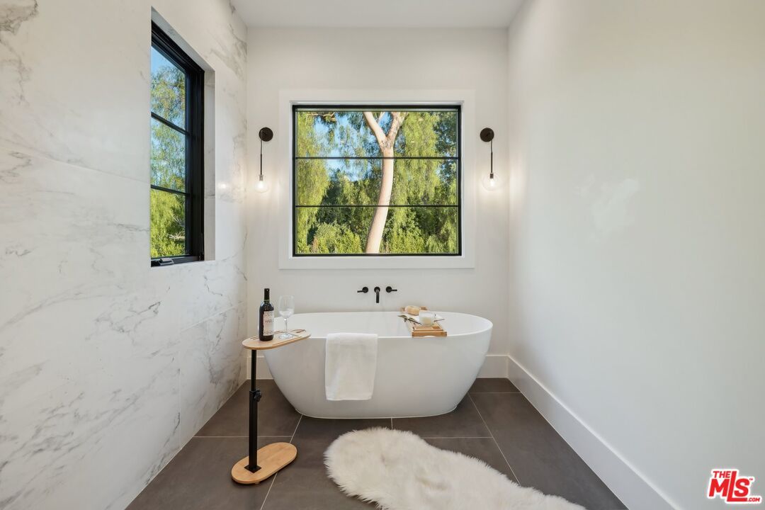 Bathroom, Free Standing Baths, Interior, Marble Walls, Recessed Lighting