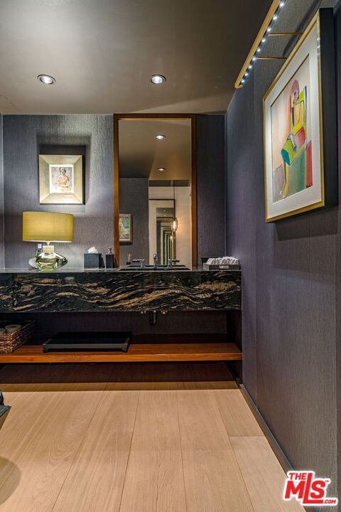 Bathroom, Interior, Recessed Lighting, Wood Texture Flooring