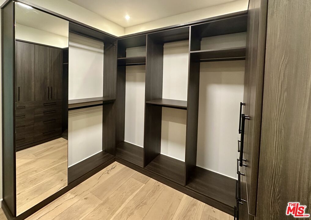 Interior, Recessed Lighting, Walk-in Closets, Wood Texture Flooring