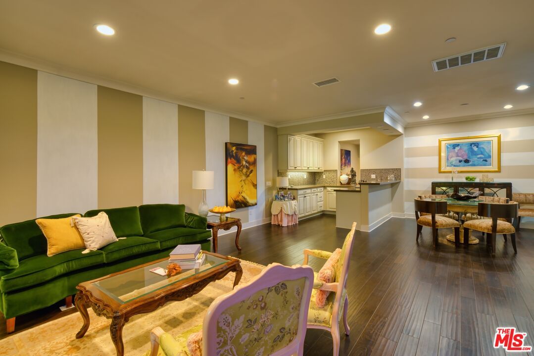 Dining room, Interior, Kitchen, Living room, Recessed Lighting, Wood Texture Flooring