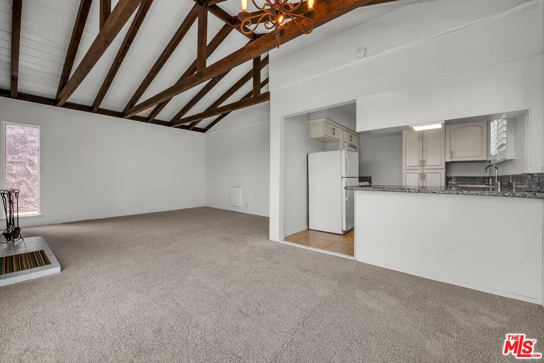 Chandelier, Empty room, Interior, Wooden Beams