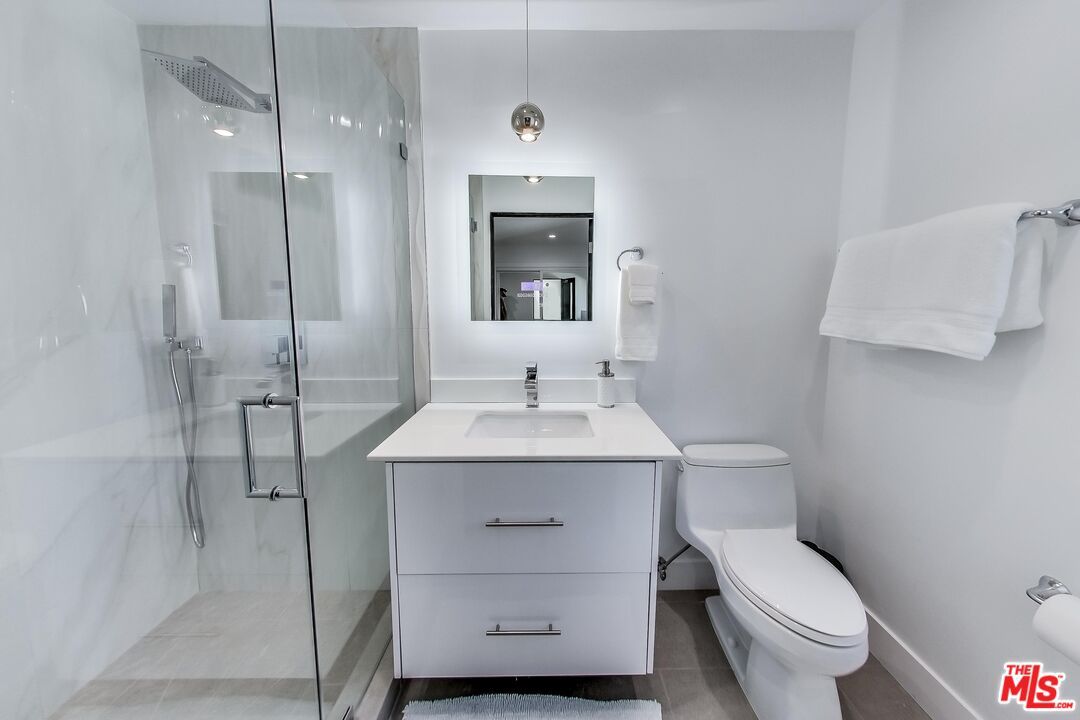 Bathroom, Glass Shower, Interior, Pendant Lights