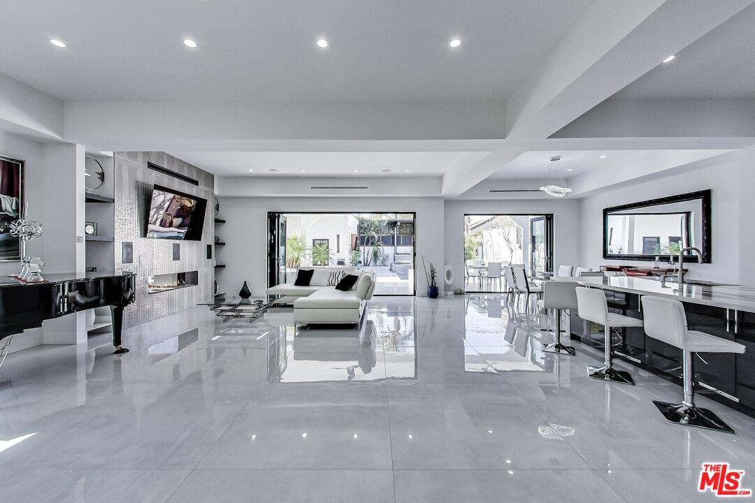 Dining room, Fireplace, Interior, Piano, Recessed Lighting