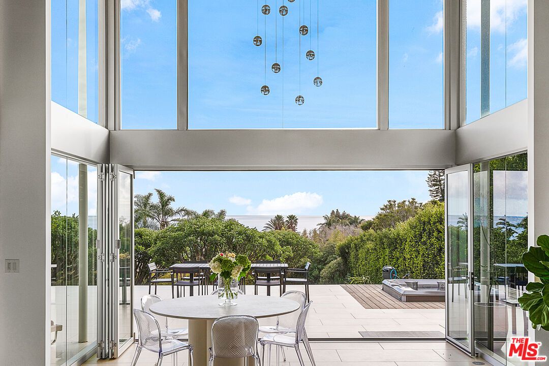 Interior, Marble, Sun Room