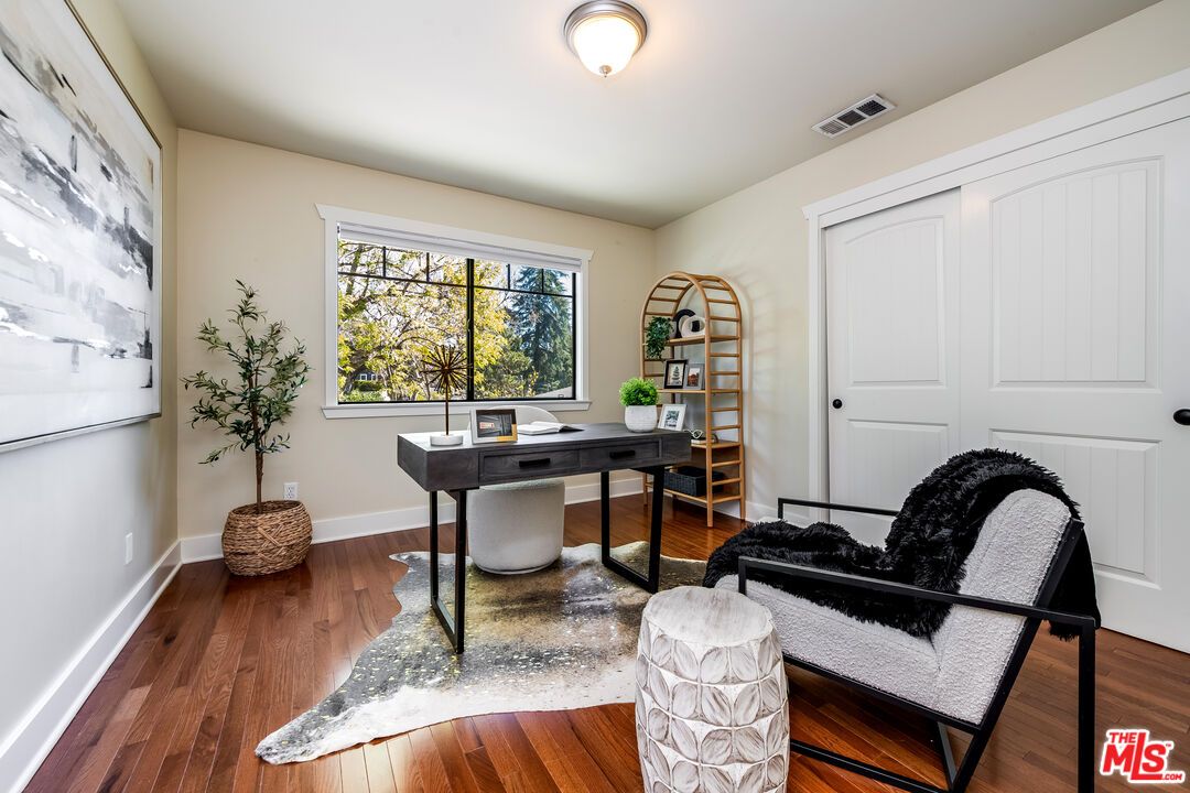 Home Office, Interior, Wood Texture Flooring