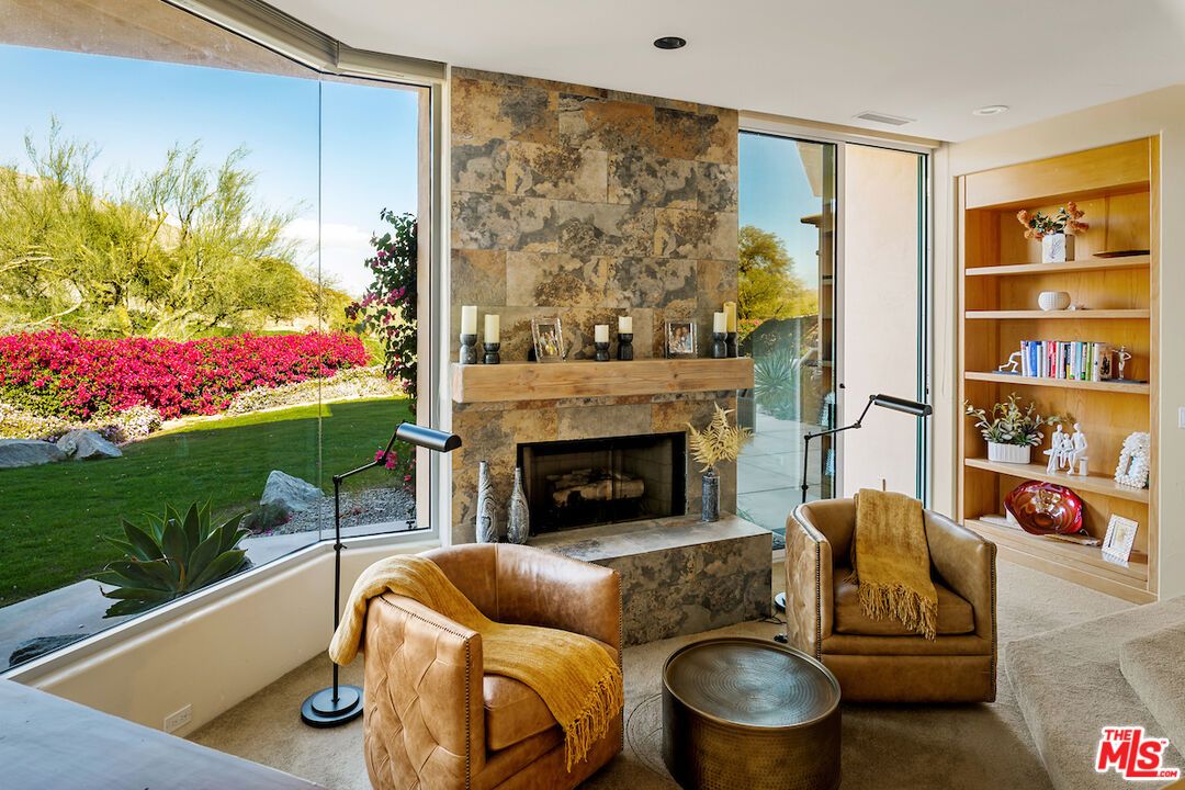Fireplace, Interior, Living room, Recessed Lighting