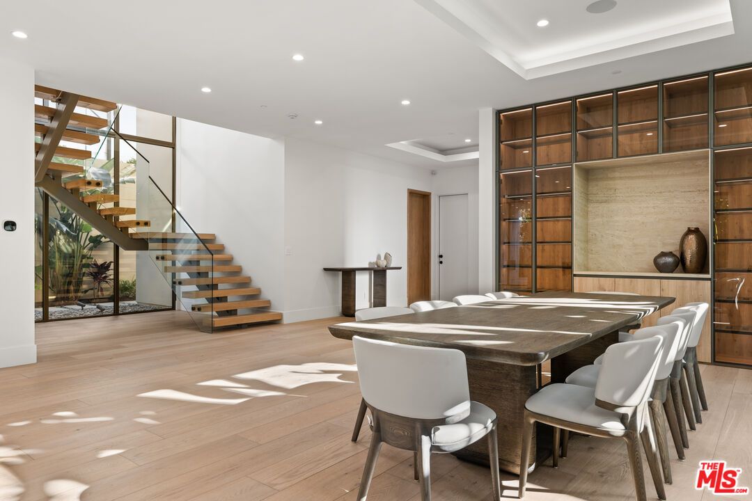 Dining room, Interior, Recessed Lighting, Wood Texture Flooring