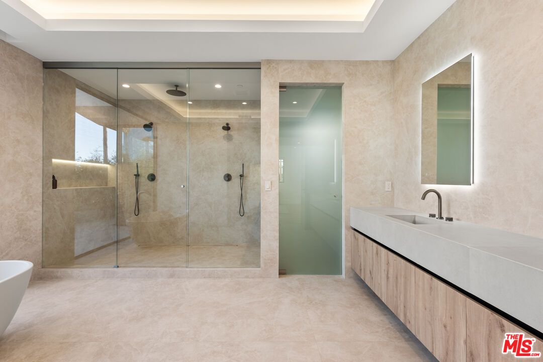 Bathroom, Dual Sink Vanities, Free Standing Baths, Glass Shower, Interior, Recessed Lighting