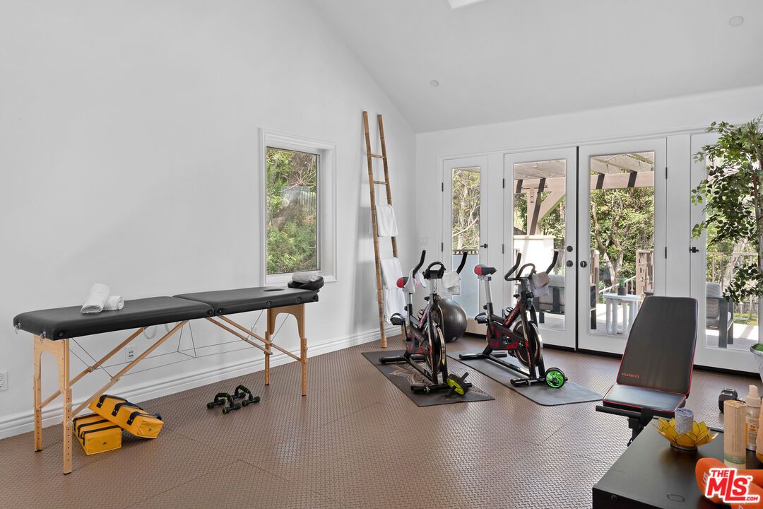 Fitness Equipment, Interior