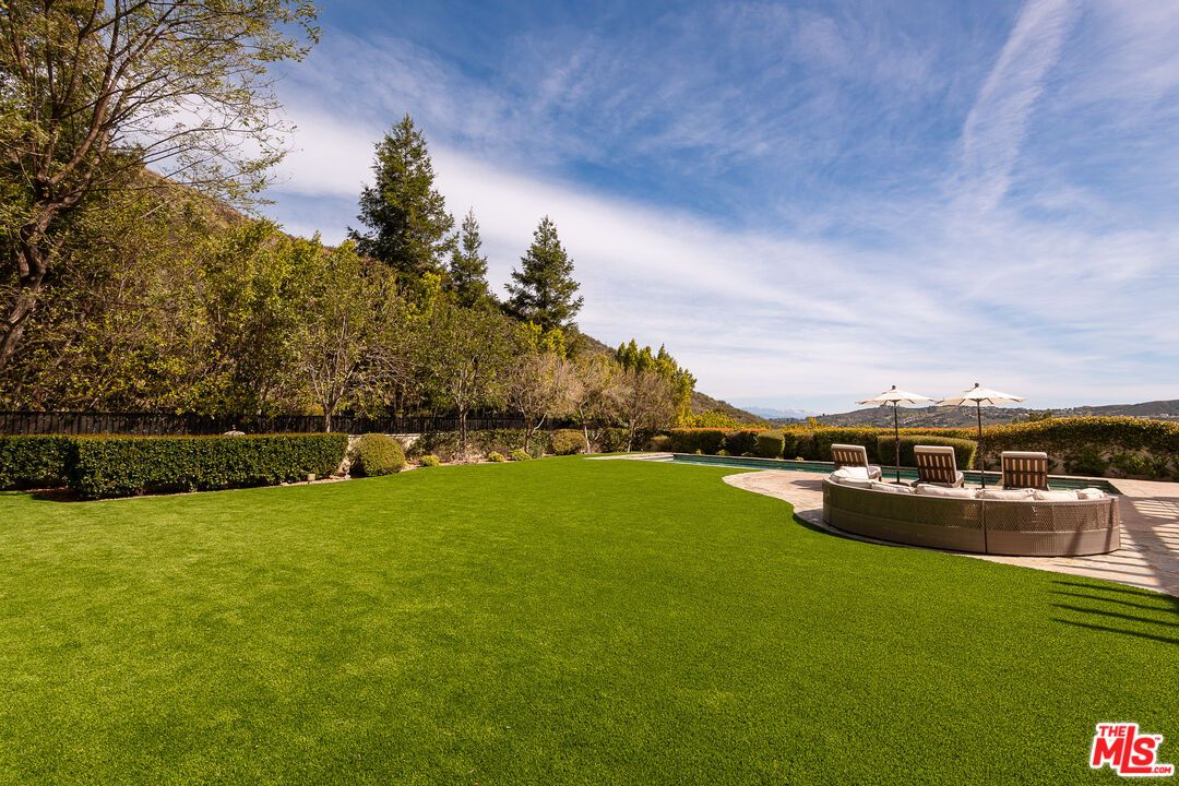 Backyard, Exterior, Hot Tub