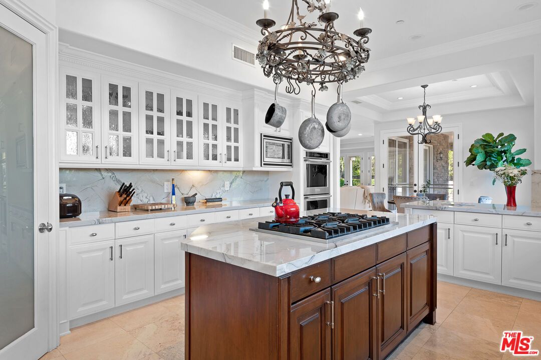Chandelier, Interior, Kitchen, Pendant Lights, Recessed Lighting, Stainless Steel Appliances