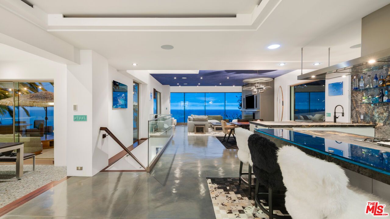 Interior, Pendant Lights, Recessed Lighting