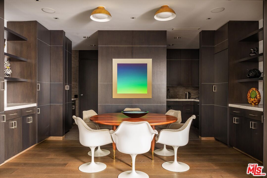 Dining room, Interior, Kitchen, Recessed Lighting, Wood Texture Flooring