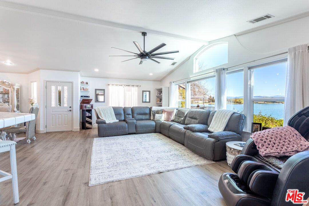 Interior, Living room, Recessed Lighting, Water, Wood Texture Flooring