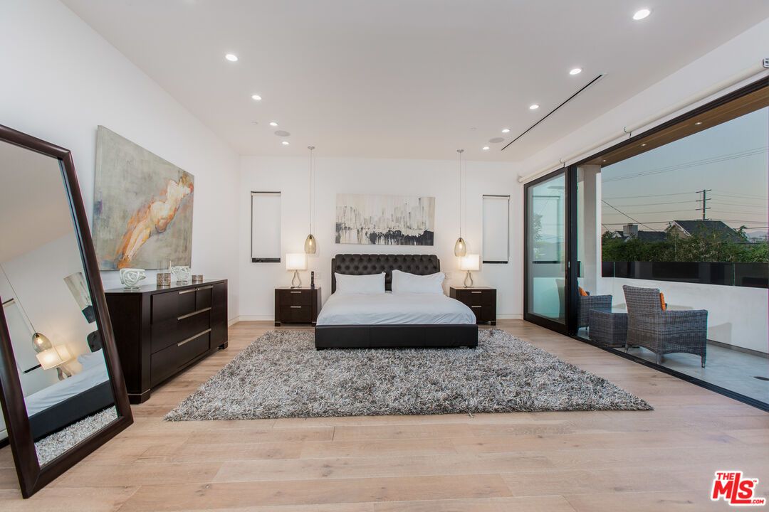 Bedroom, Interior, Pendant Lights, Recessed Lighting, Wood Texture Flooring