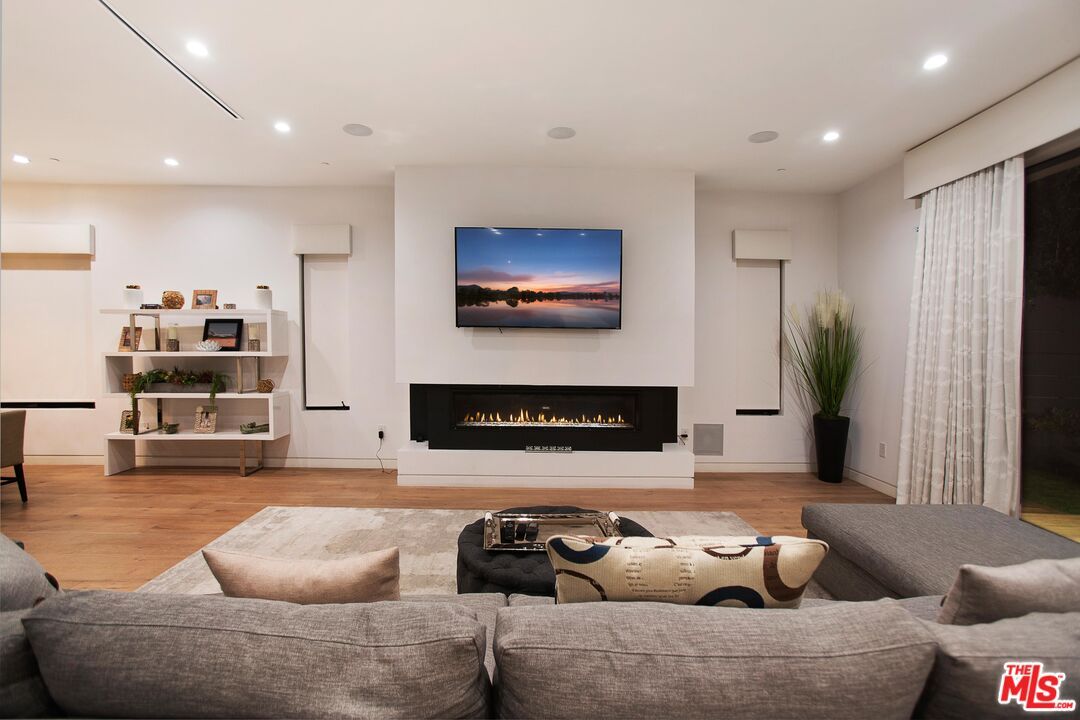 Fireplace, Interior, Living room, Recessed Lighting, Wood Texture Flooring