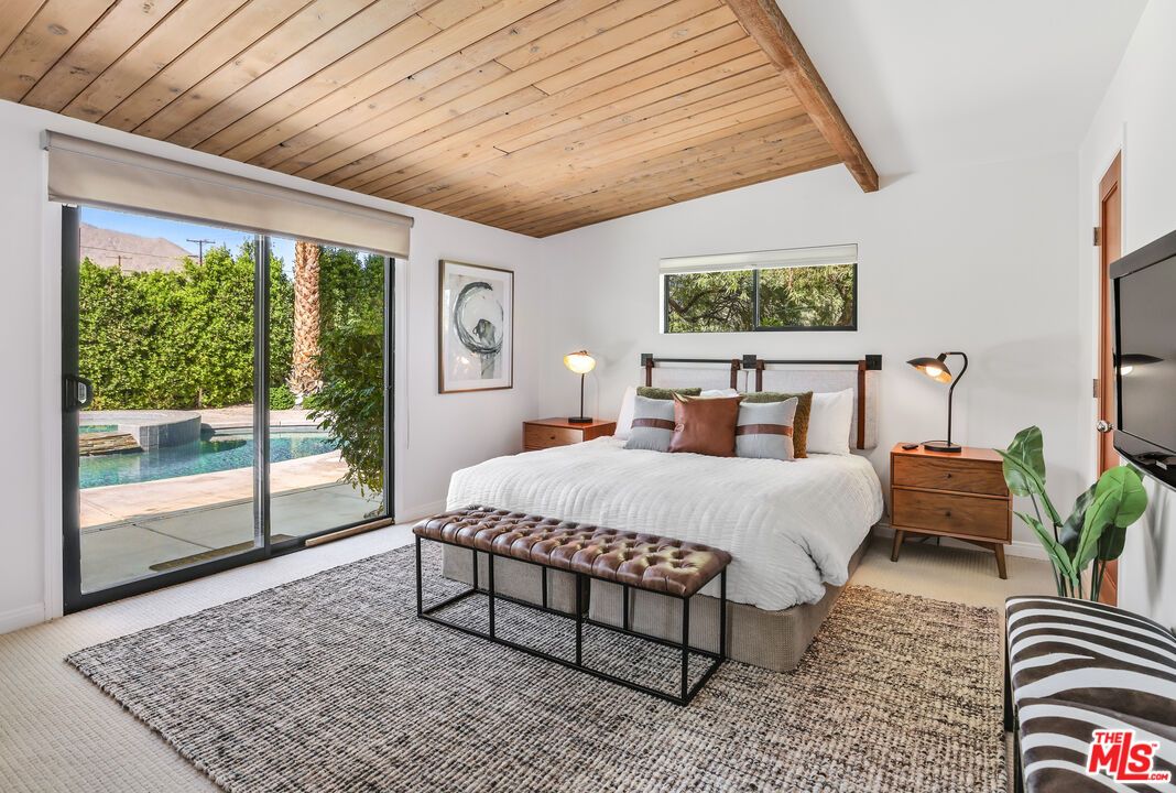 Bedroom, Interior, Wooden Beams, Wooden Ceilings