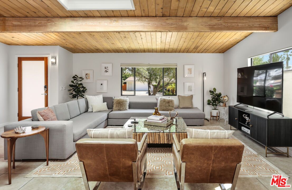 Interior, Living room, Wooden Beams, Wooden Ceilings