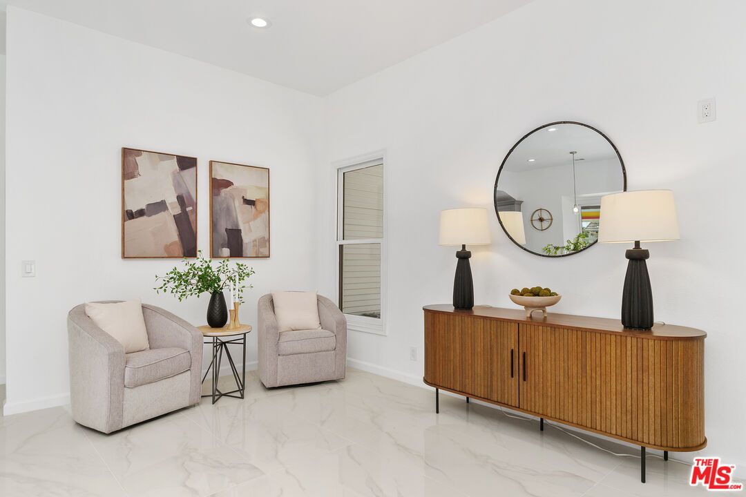 Interior, Marble, Recessed Lighting