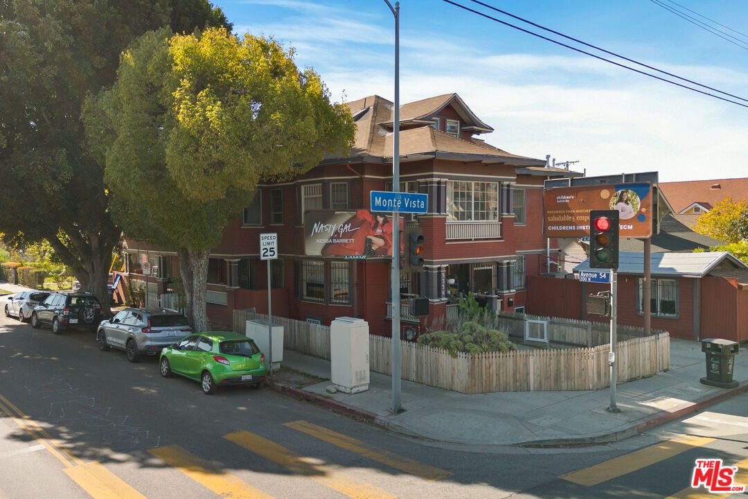 Exterior, Facade, Brick Facade, None