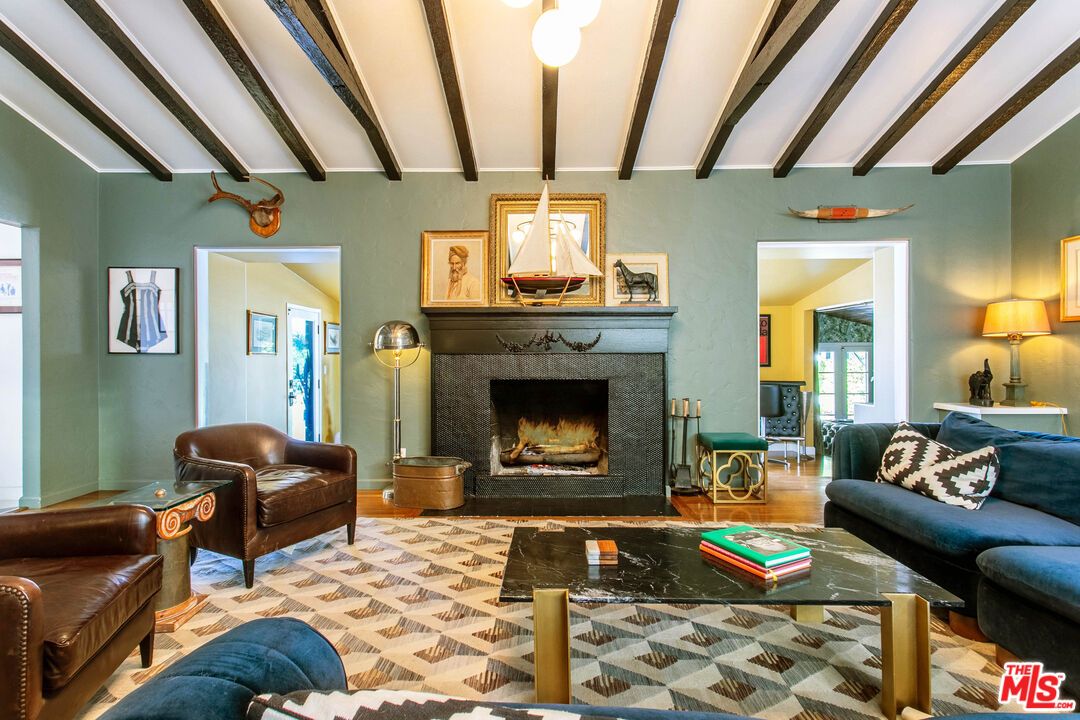 Fireplace, Interior, Living room, Pendant Lights