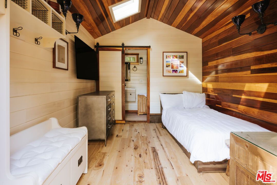 Bedroom, Interior, Wooden Ceilings, Wood Texture Flooring, Wooden Walls