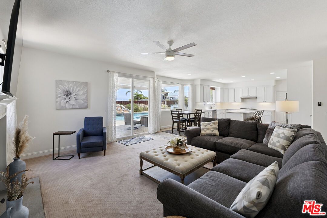 Dining room, Fireplace, Interior, Kitchen, Living room, Recessed Lighting
