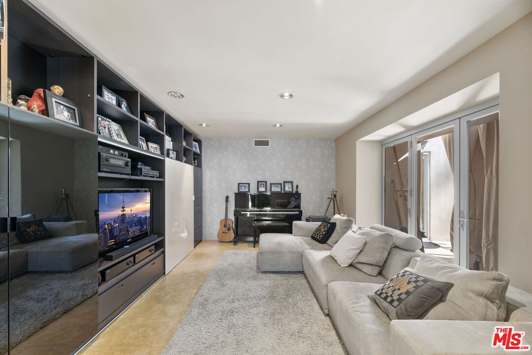 Interior, Living room, Piano, Recessed Lighting