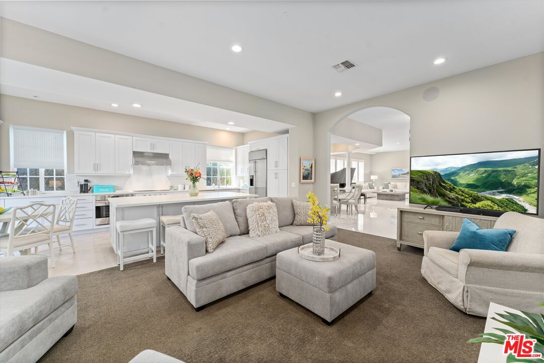 Interior, Kitchen, Living room, Recessed Lighting