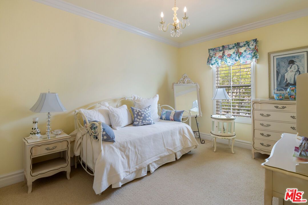 Bedroom, Chandelier, Interior