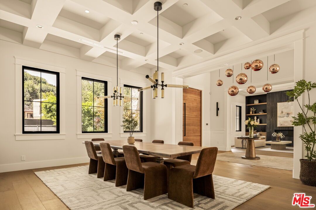 Dining room, Fireplace, Interior, Pendant Lights, Recessed Lighting, Wood Texture Flooring