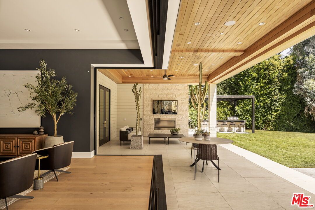 Fireplace, Interior, Recessed Lighting, Wooden Ceilings, Wood Texture Flooring