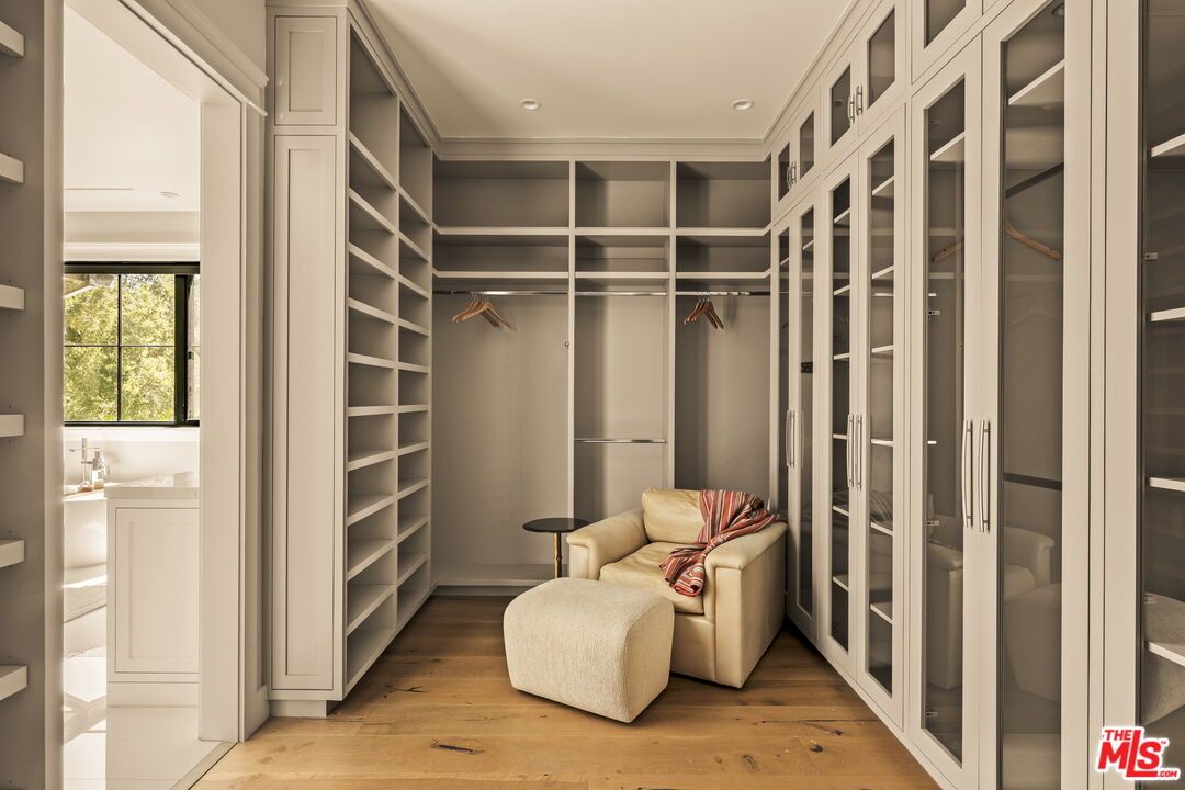 Interior, Recessed Lighting, Walk-in Closets, Wood Texture Flooring