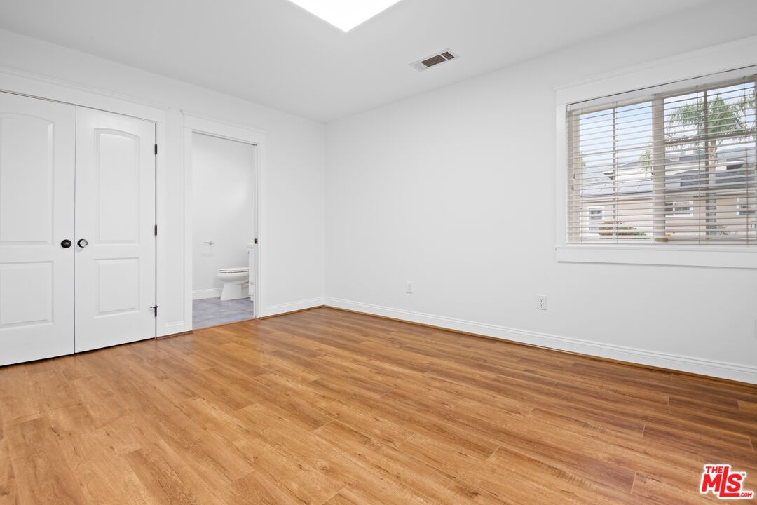 Bathroom, Empty room, Interior, Wood Texture Flooring